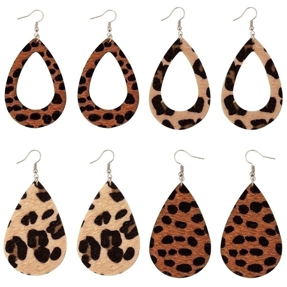 Jewelry - 𝅺SALE💚 any 3 for $18 💚 Leopard Leather Drop Leaf Earrings